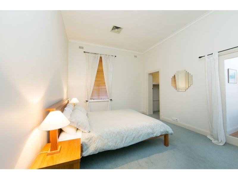 606B DEAN STREET, Albury NSW 2640