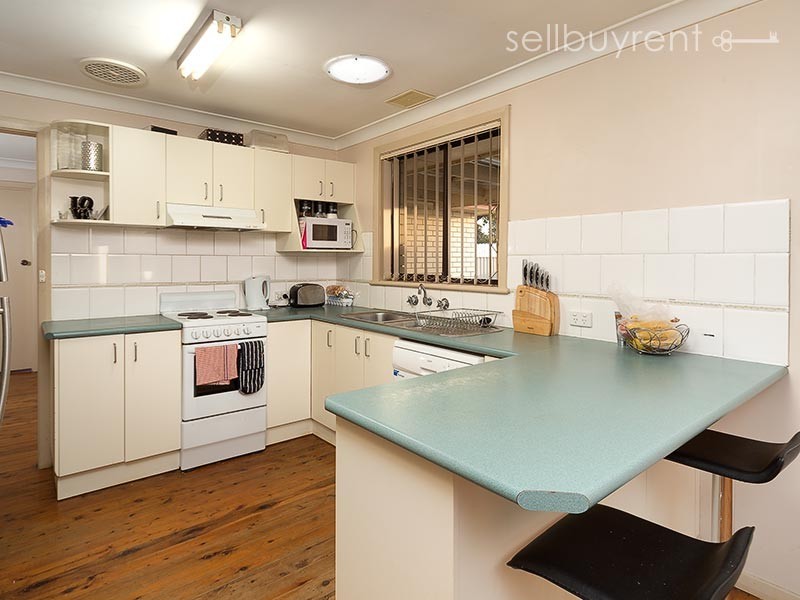 37 MELROSE DRIVE, Wodonga VIC 3690