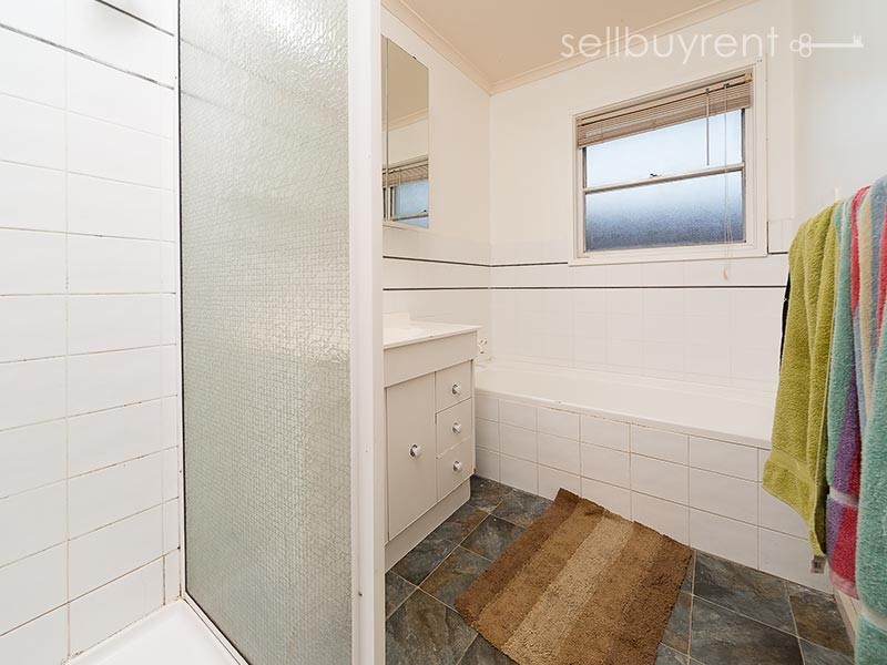 76 TRUDEWIND ROAD, Wodonga VIC 3690