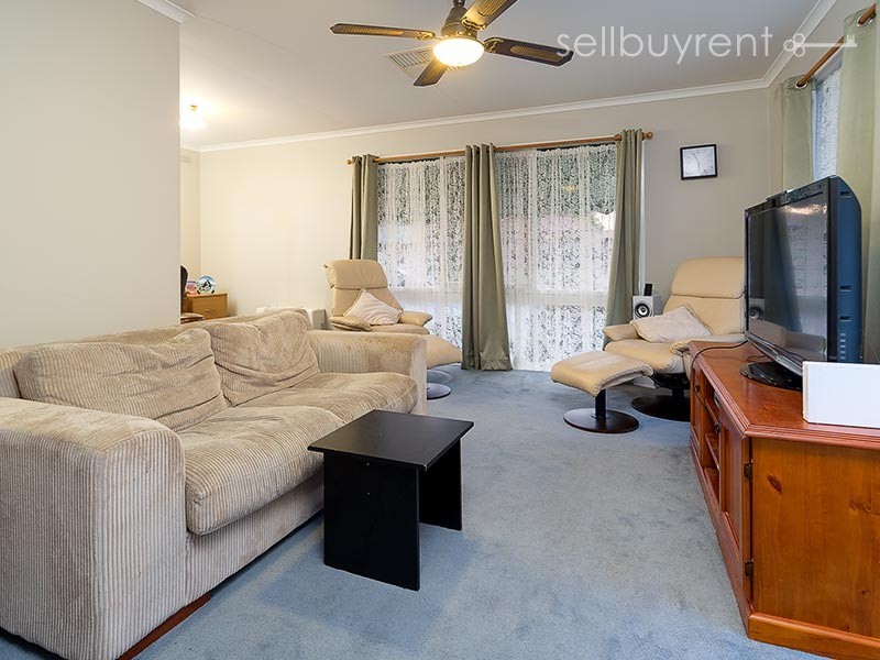 16 GAYVIEW DRIVE, Wodonga VIC 3690