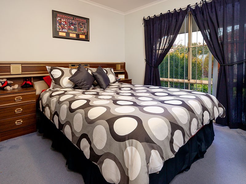 17 AZURE DRIVE, Wodonga VIC 3690