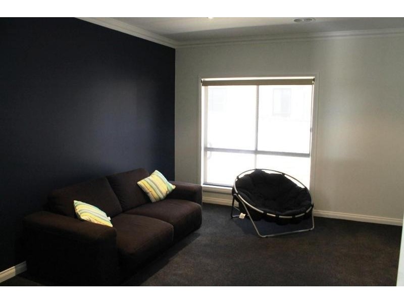 26 MCSWINEY COURT, Wodonga VIC 3690