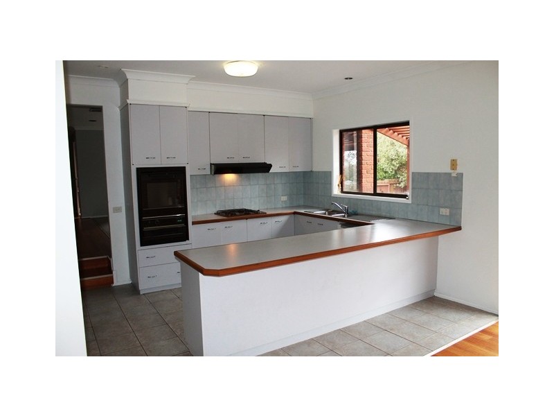 3 McGRATH COURT, Wodonga VIC 3690