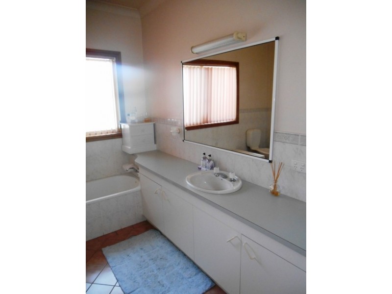 503 UNION ROAD, Albury NSW 2640