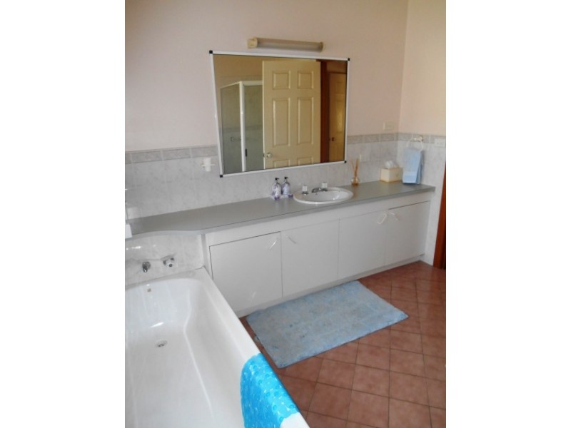 503 UNION ROAD, Albury NSW 2640