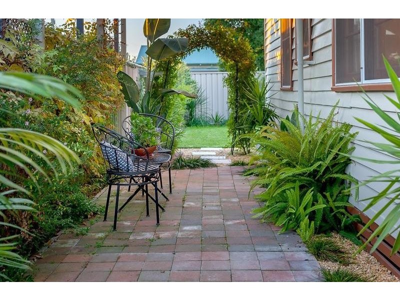 237 LAWRENCE STREET, Wodonga VIC 3690