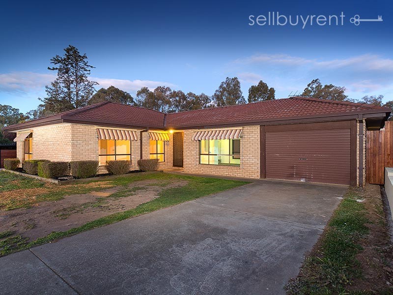 31 MCFARLAND ROAD, Wodonga VIC 3690