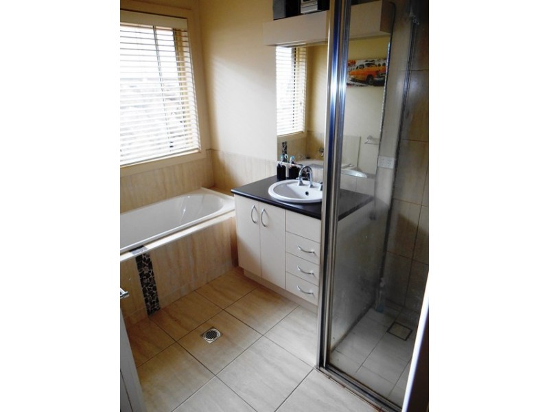 6 TOY COURT, Wodonga VIC 3690