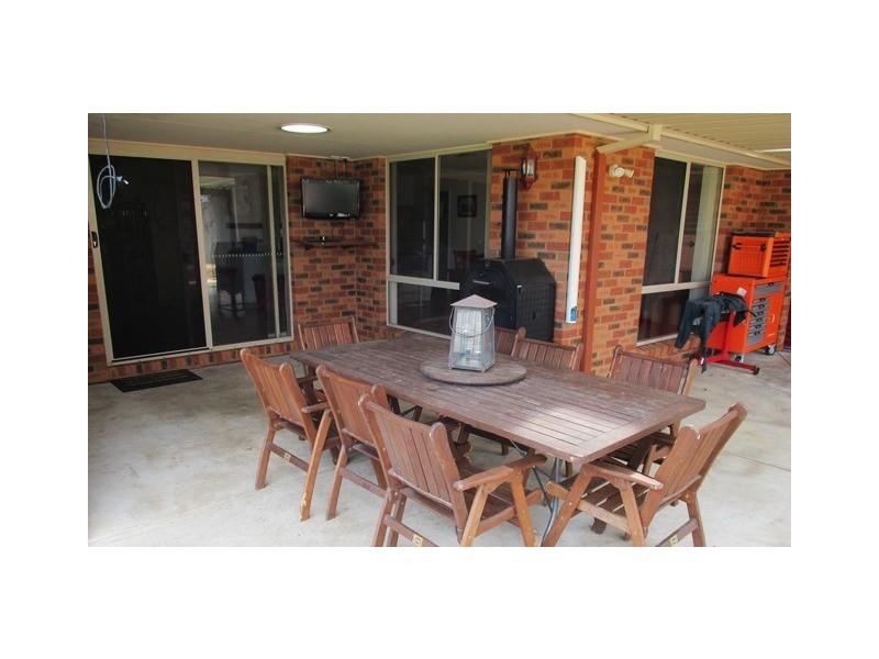 21 KENNETH WATSON DRIVE, Wodonga VIC 3690