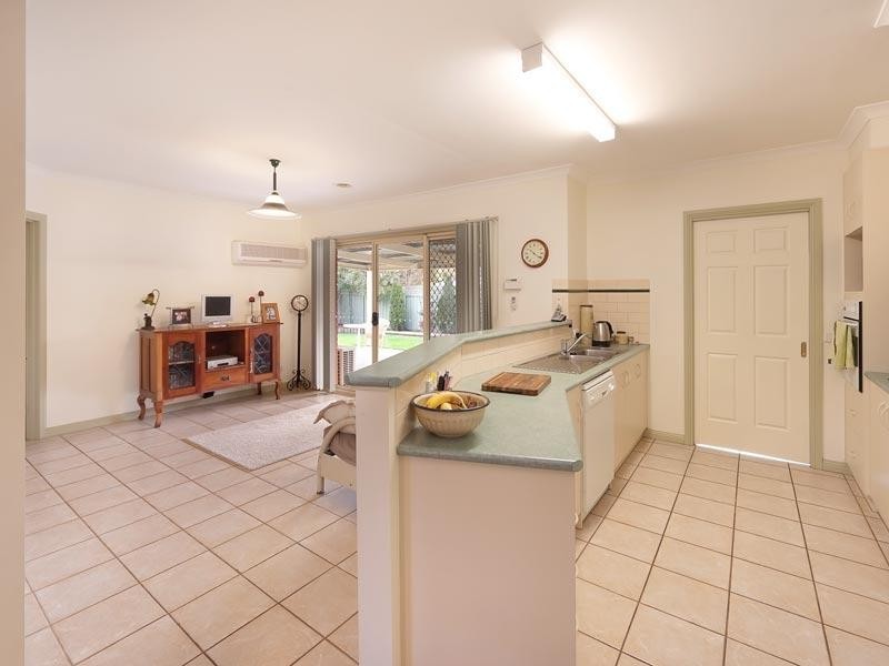 4 PARK LANE, Wodonga VIC 3690