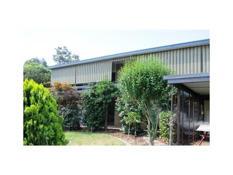 4 MIRABELLE COURT, Wodonga VIC 3690