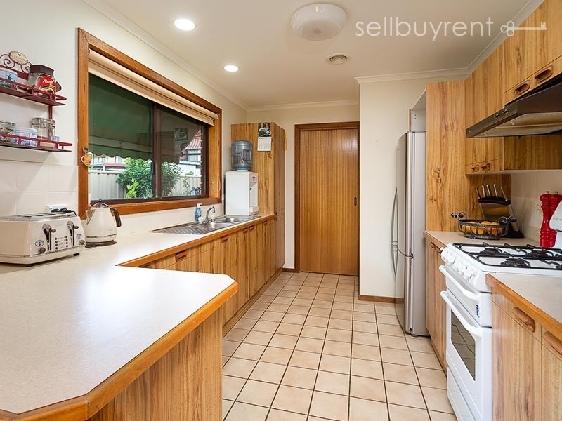 1/14 BARTON STREET, Wodonga VIC 3690