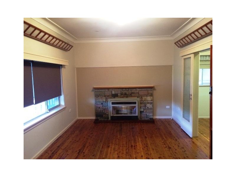 537 WEBB STREET, Lavington NSW 2641