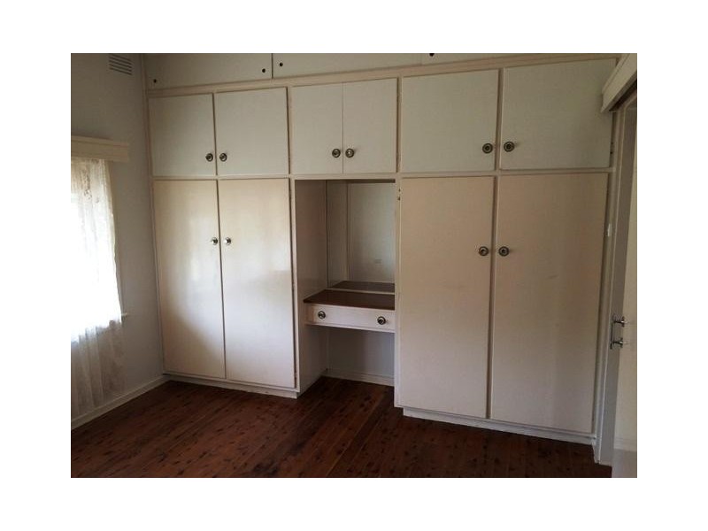 537 WEBB STREET, Lavington NSW 2641