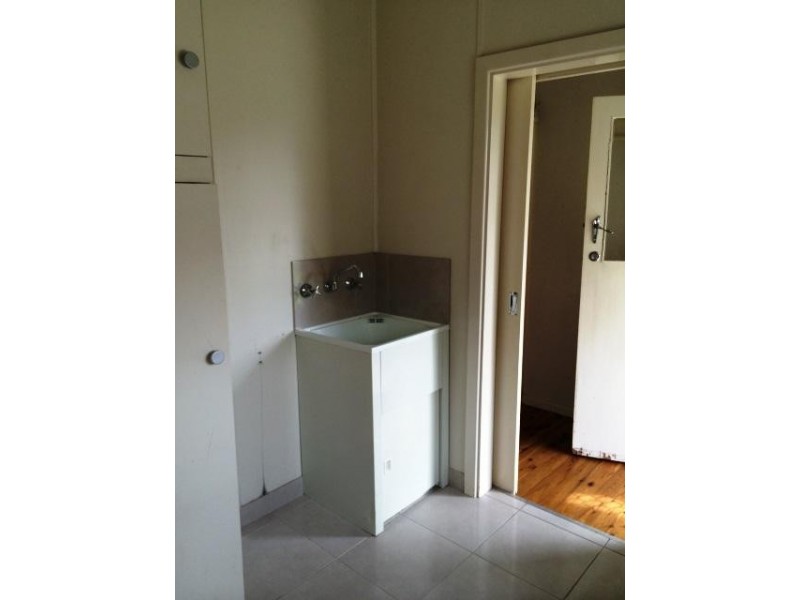 537 WEBB STREET, Lavington NSW 2641