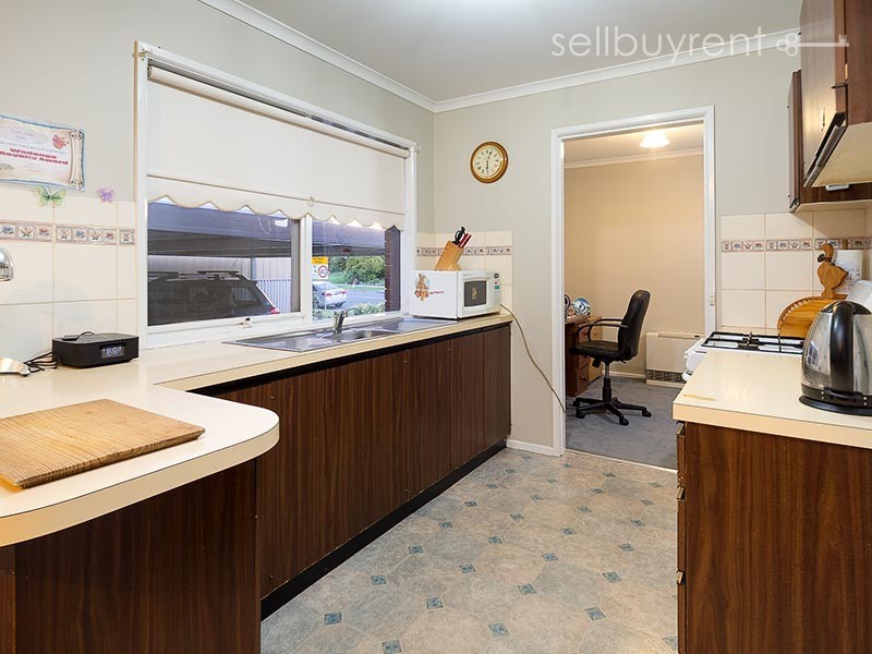 16 GAYVIEW DRIVE, Wodonga VIC 3690