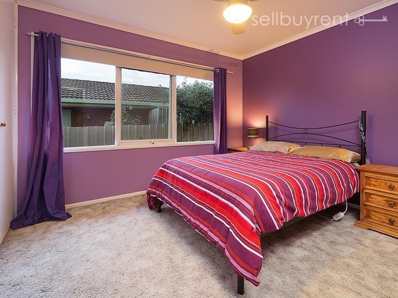 16 GAYVIEW DRIVE, Wodonga VIC 3690