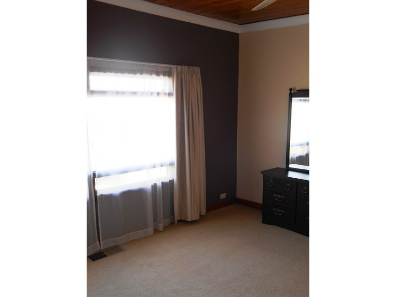 309 BEECHWORTH ROAD, Wodonga VIC 3690