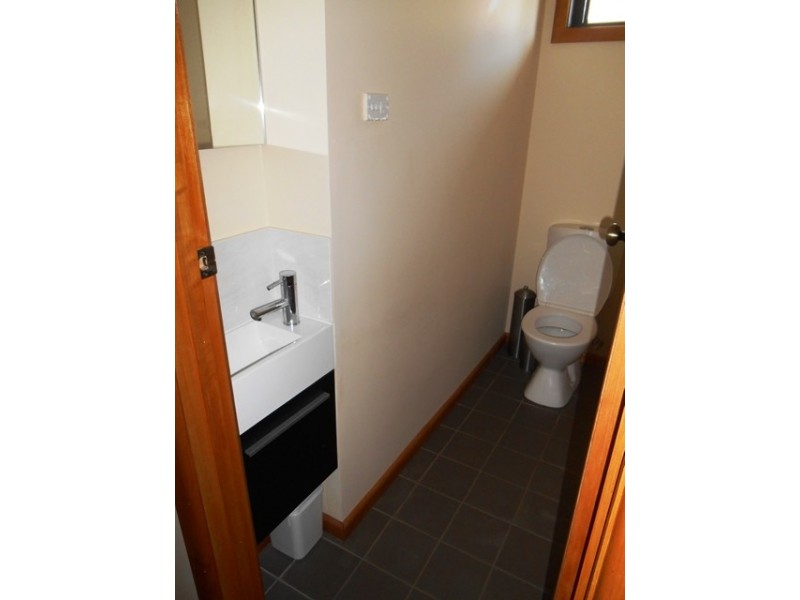 309 BEECHWORTH ROAD, Wodonga VIC 3690