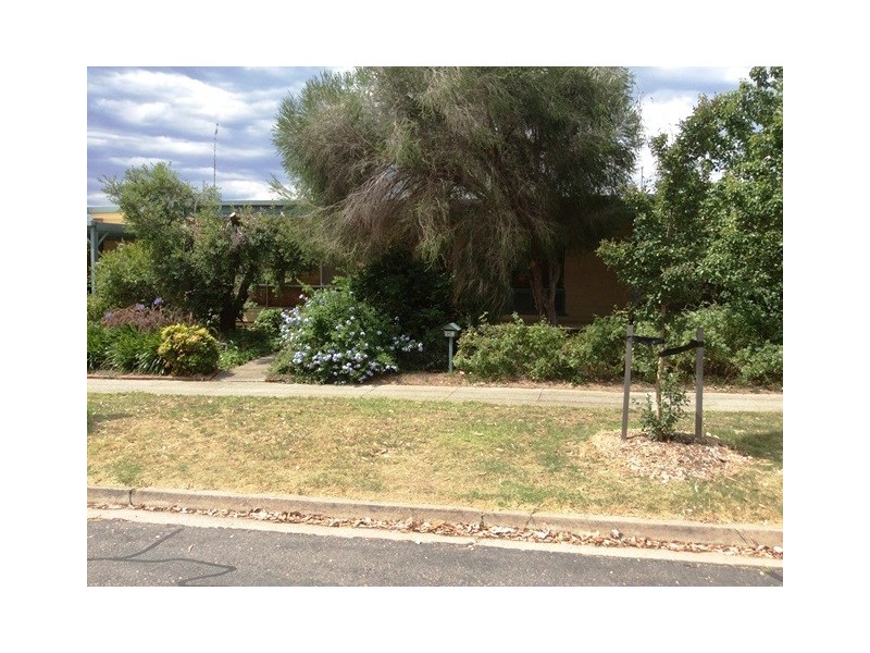 124 THOMAS MITCHELL DRIVE, Wodonga VIC 3690