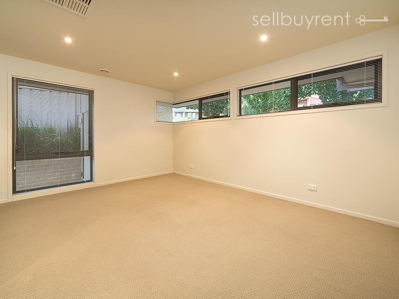 56 BALLARA DRIVE, Wodonga VIC 3690