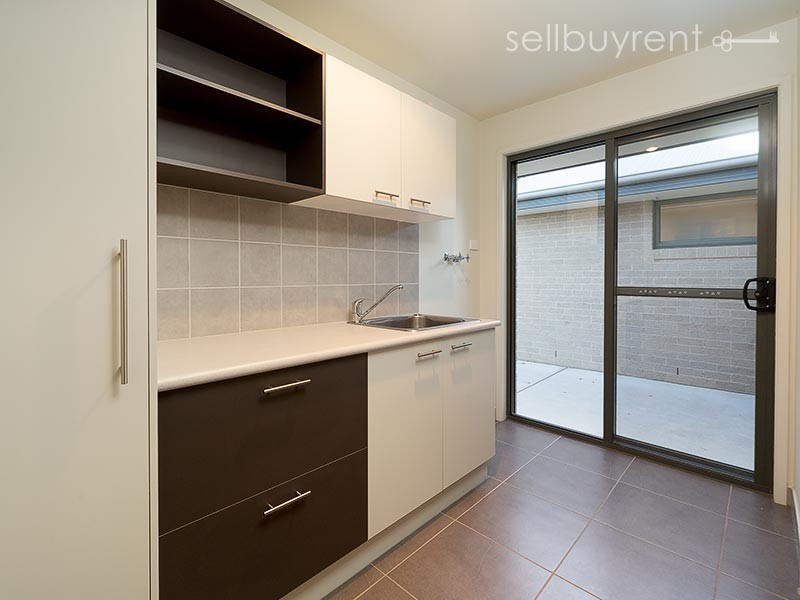 56 BALLARA DRIVE, Wodonga VIC 3690