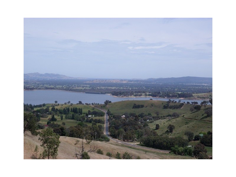 1 MONTGOMERY LANE, Bethanga VIC 3691