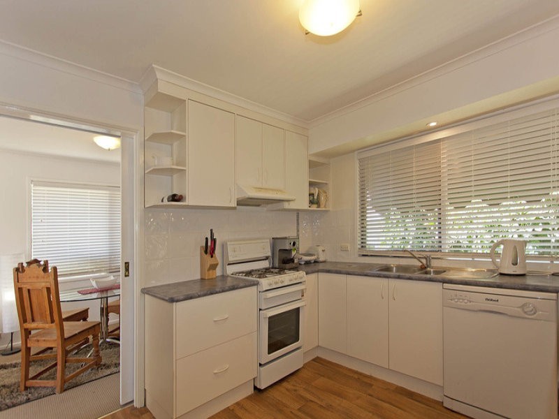 581 LYNE STREET, Albury NSW 2640