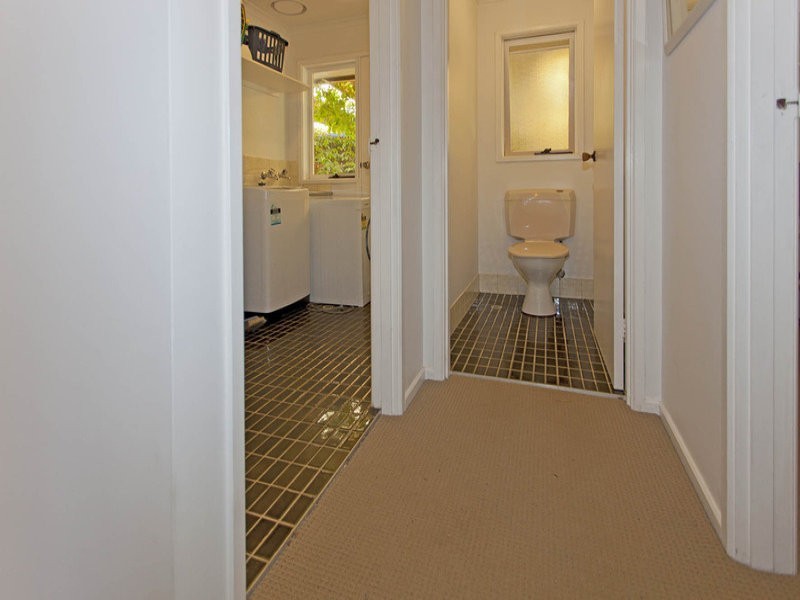 581 LYNE STREET, Albury NSW 2640