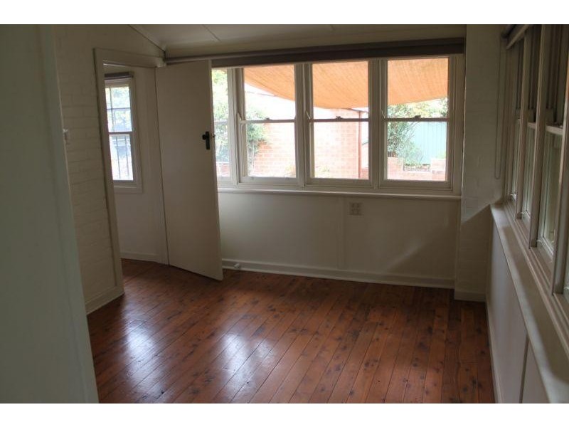 9 THOMAS MITCHELL DRIVE, Wodonga VIC 3690