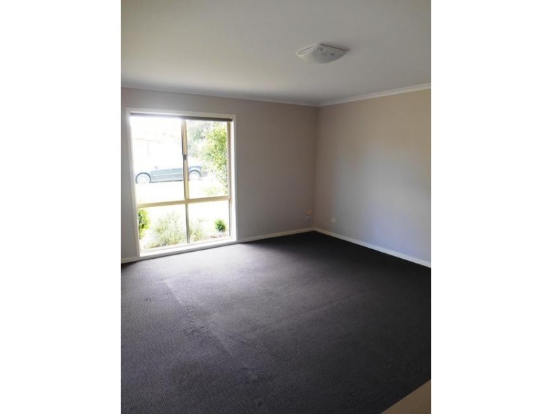 31 KOETONG CRESCENT, Wodonga VIC 3690