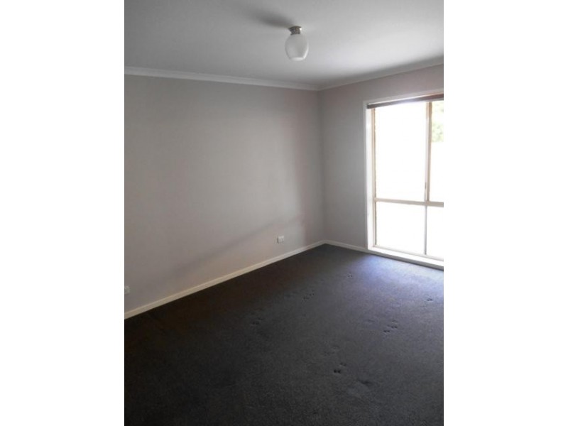 31 KOETONG CRESCENT, Wodonga VIC 3690