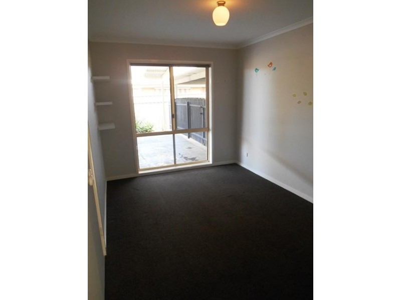 31 KOETONG CRESCENT, Wodonga VIC 3690