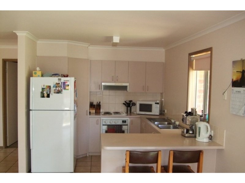 6 HAMER MEWS, Wodonga VIC 3690