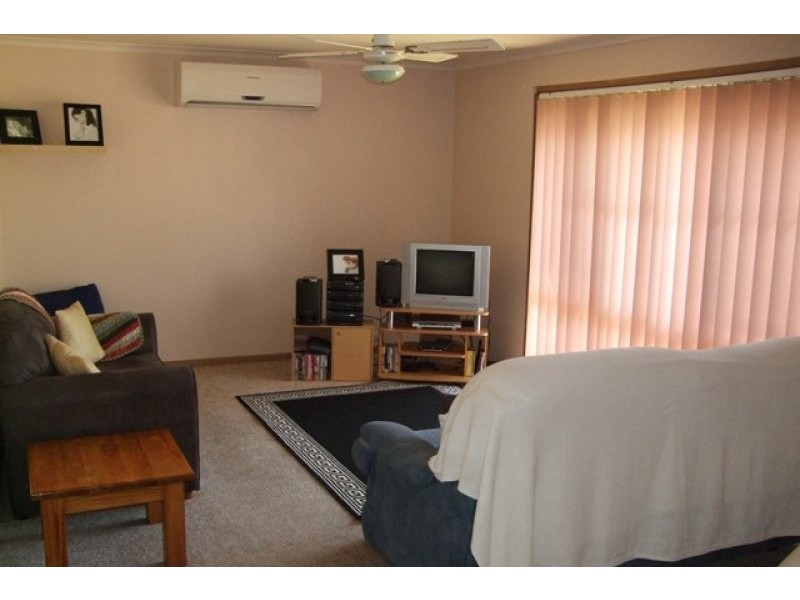 6 HAMER MEWS, Wodonga VIC 3690