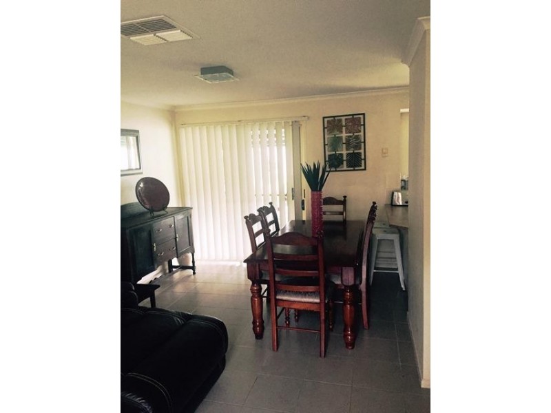 6/207 CADELL STREET, Albury NSW 2640