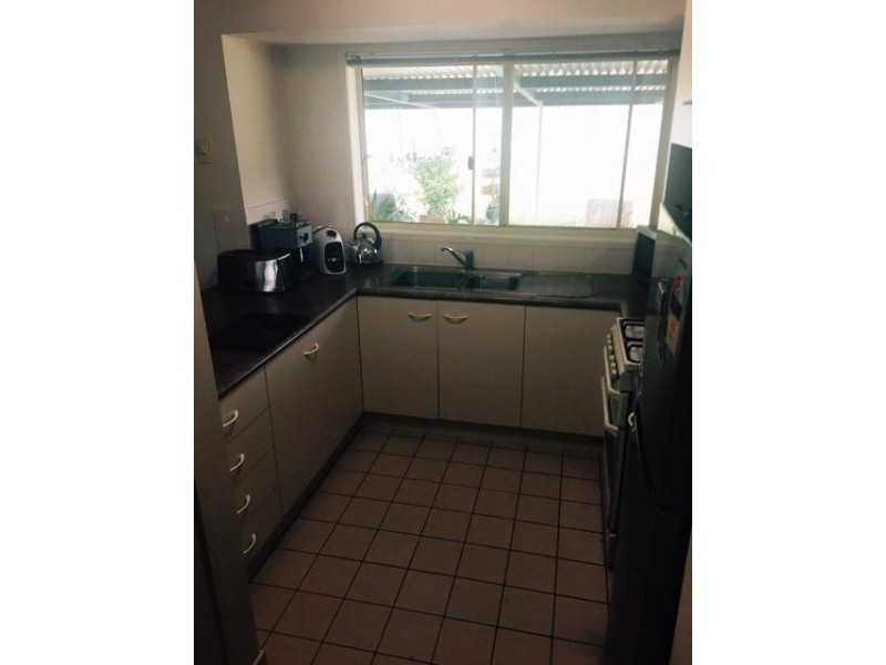 6/207 CADELL STREET, Albury NSW 2640