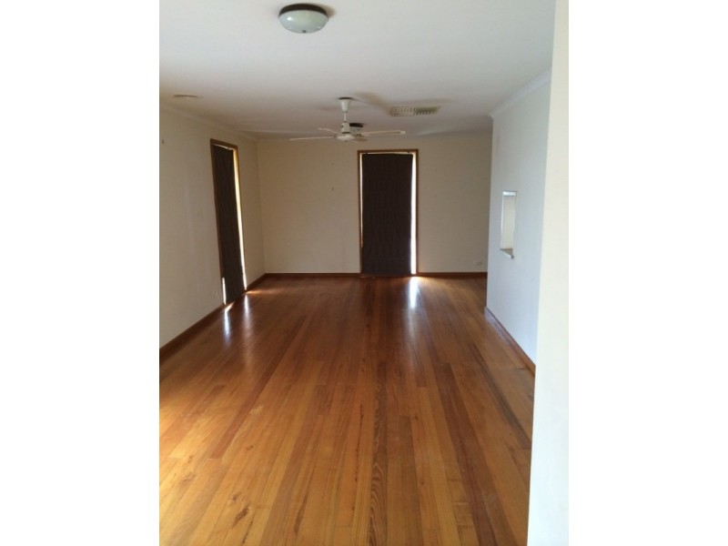 19 LONDON ROAD, Wodonga VIC 3690