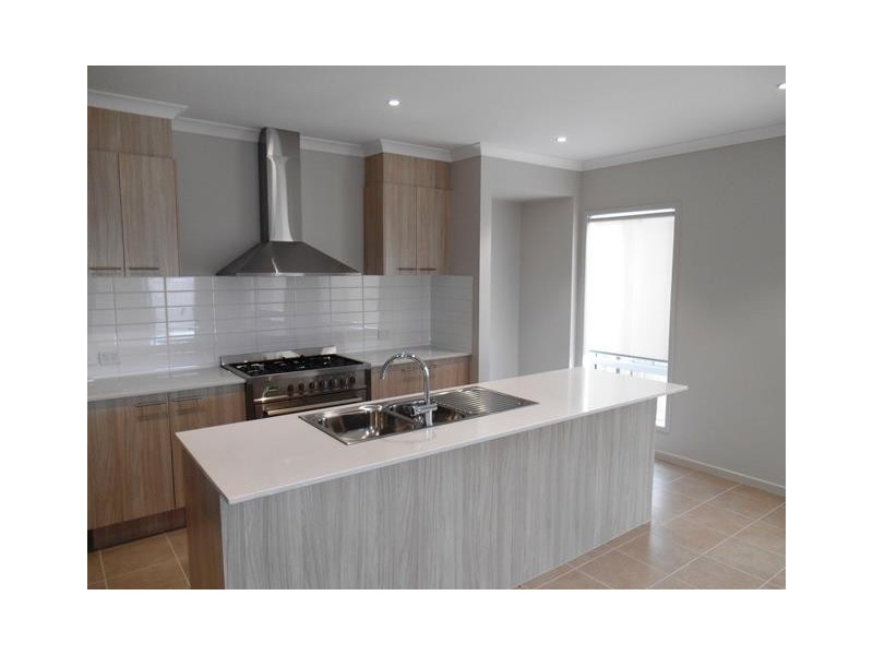 10 JACKA STREET, Wodonga VIC 3690