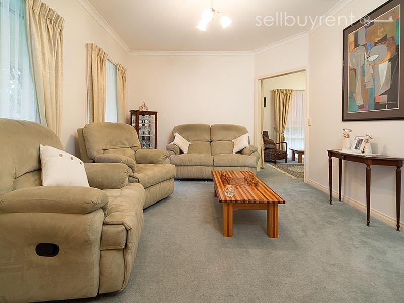 2 FENWICK COURT, Wodonga VIC 3690