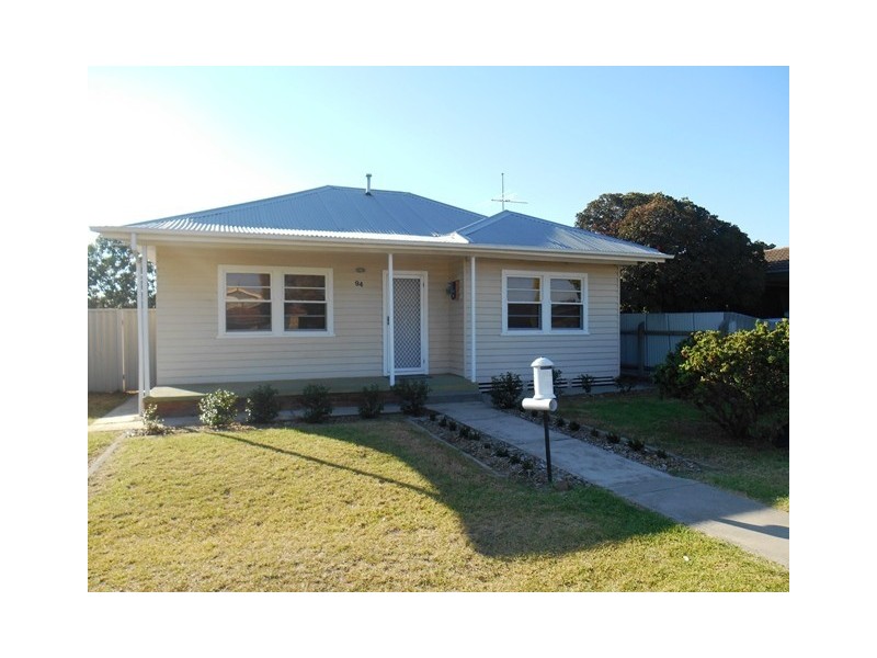 94 TARAKAN STREET, Wodonga VIC 3690
