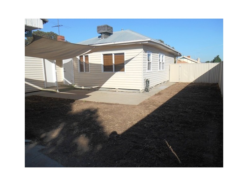 94 TARAKAN STREET, Wodonga VIC 3690