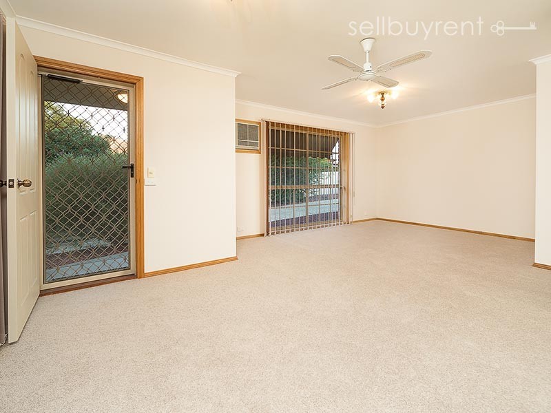 1/113 HUONS HILL ROAD, Wodonga VIC 3690