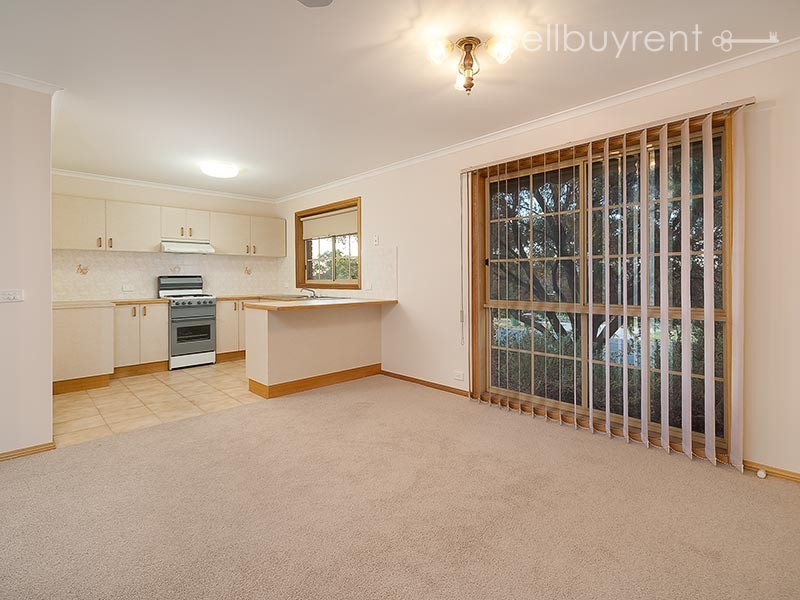 1/113 HUONS HILL ROAD, Wodonga VIC 3690