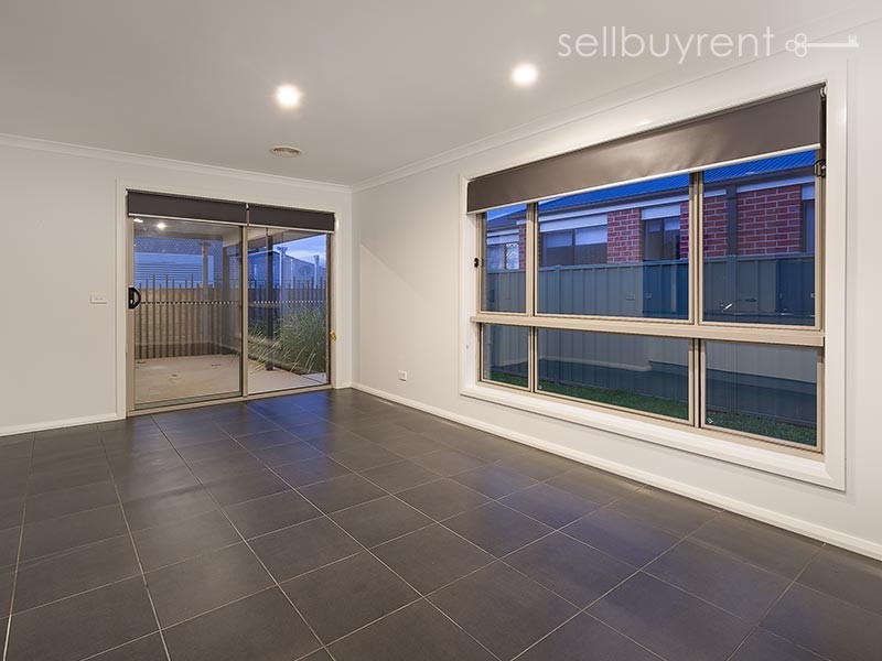 2 VICTORIA CROSS PARADE, Wodonga VIC 3690