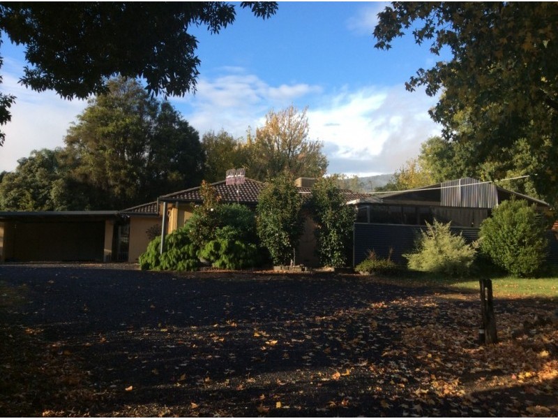 4 KIEWA EAST ROAD, Kiewa VIC 3691