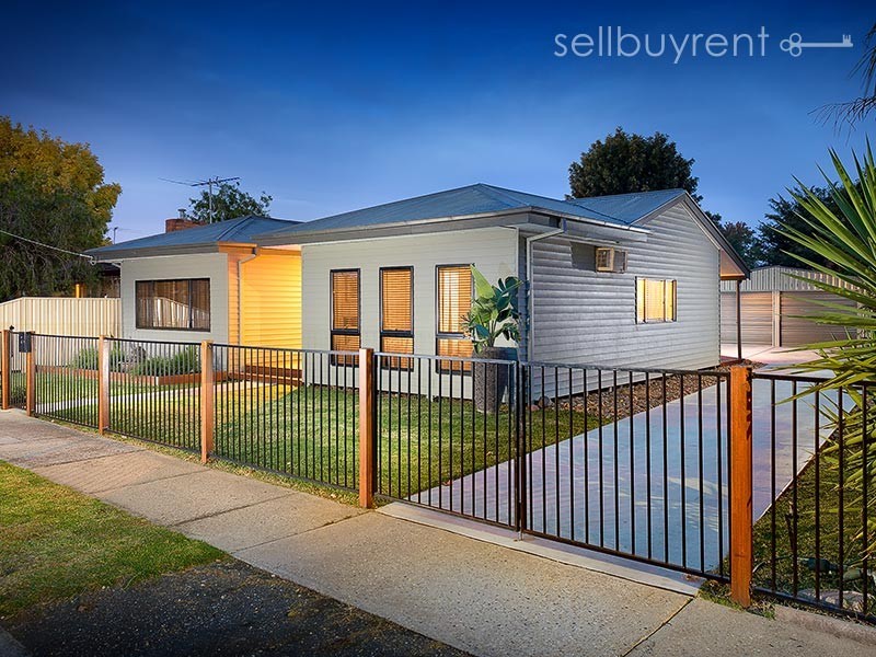 4 GLENAIRNE STREET, Wodonga VIC 3690