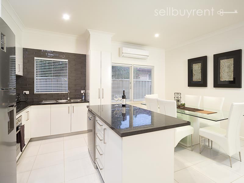 4 GLENAIRNE STREET, Wodonga VIC 3690