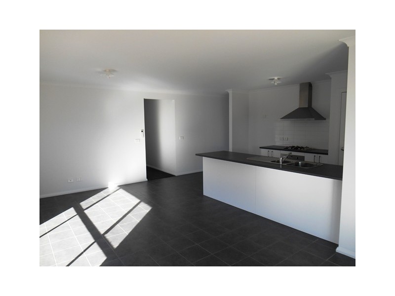 12 JOYNT CLOSE, Wodonga VIC 3690