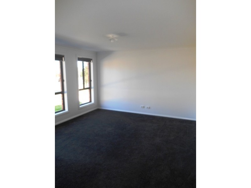 12 JOYNT CLOSE, Wodonga VIC 3690